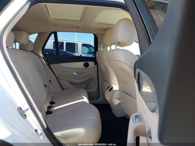 2022 MERCEDES-BENZ GLC 300 W1N0G8EB8NG119555 Photo 7