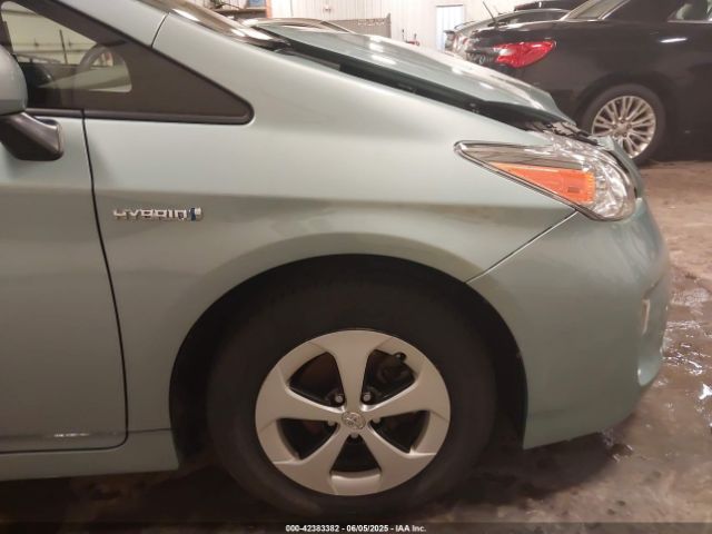 JTDKN3DU4E1744713 Toyota Prius Five/four/three/two