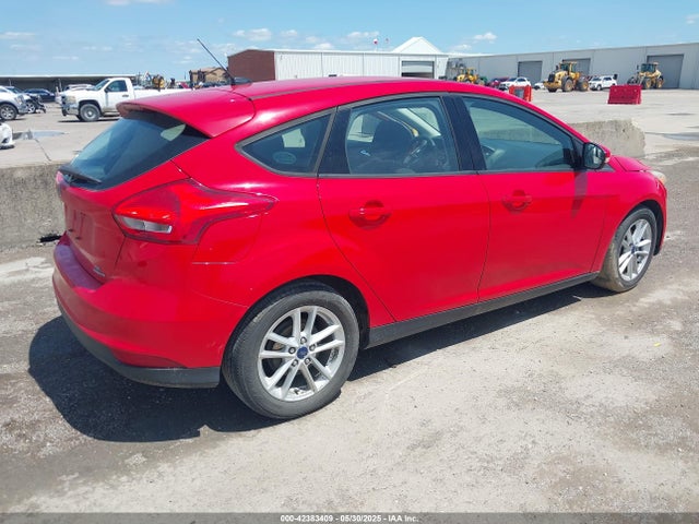 1FADP3K21FL315397 Ford FOCUS SE
