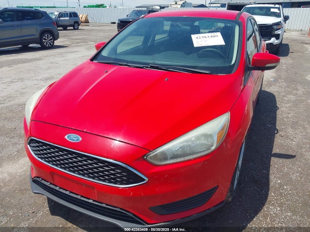 1FADP3K21FL315397 Ford FOCUS SE