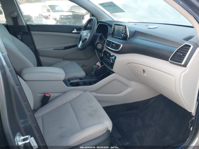 2021 HYUNDAI TUCSON KM8J23A42MU295632 Photo 4