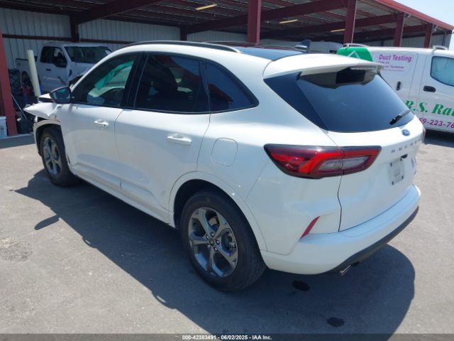 2023 FORD ESCAPE 1FMCU9MN6PUA69107 Photo 2