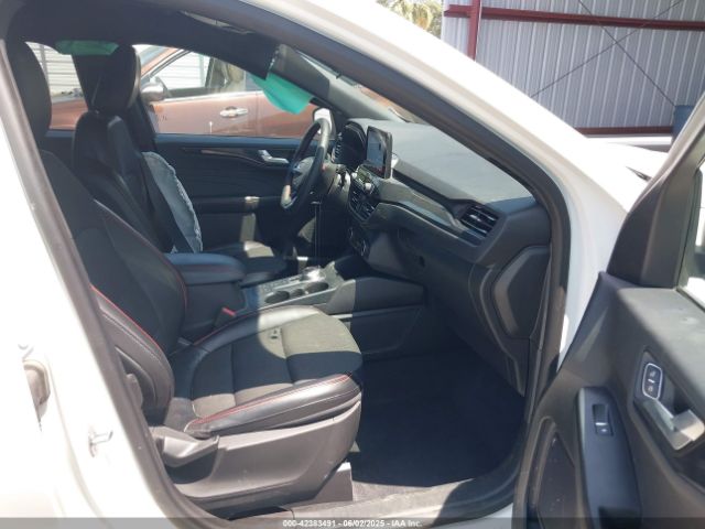 2023 FORD ESCAPE 1FMCU9MN6PUA69107 Photo 4