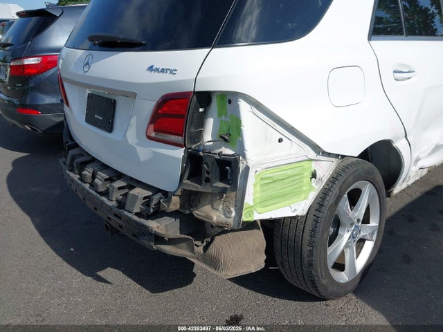 Mercedes-Benz m276 2017 4JGDA5HB4HA937128 Image 20