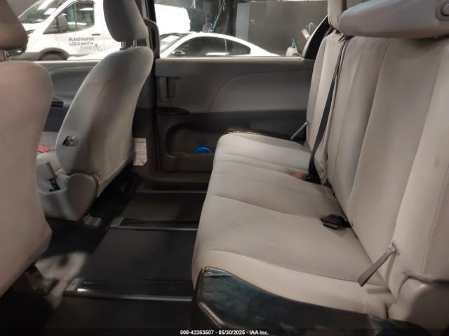 5TDZZ3DC8HS785086 Toyota Sienna L 7 Passenger