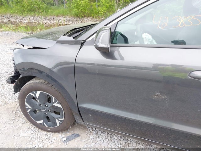 KNDCR3L11S5139228 KIA 2025