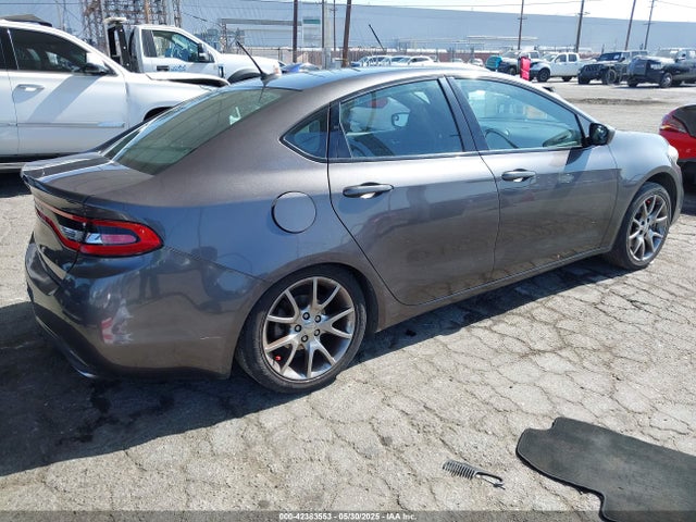 1C3CDFBB2FD165461 Dodge 2015