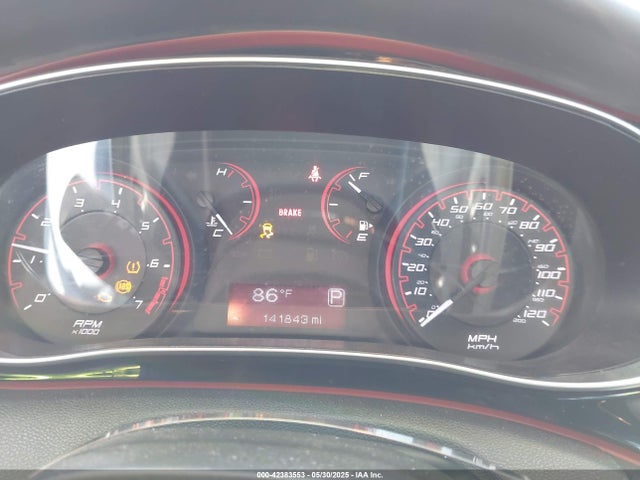 1C3CDFBB2FD165461 Dodge 2015
