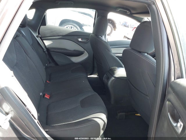 1C3CDFBB2FD165461 Dodge 2015