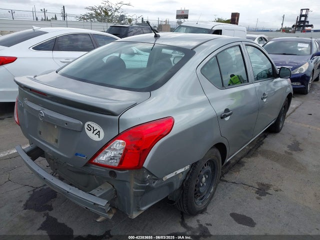 3N1CN7AP9EL815734 Nissan Versa 1.6 S+