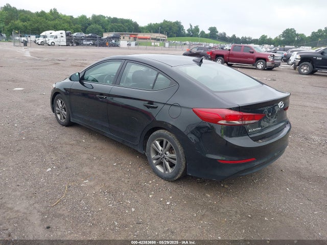 5NPD84LFXJH395780 Hyundai ELANTRA SEL