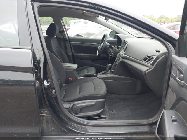 5NPD84LFXJH395780 Hyundai ELANTRA SEL