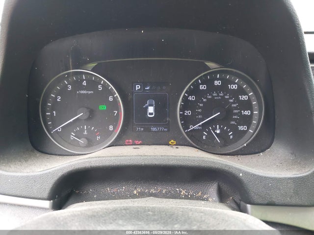 5NPD84LFXJH395780 Hyundai ELANTRA SEL