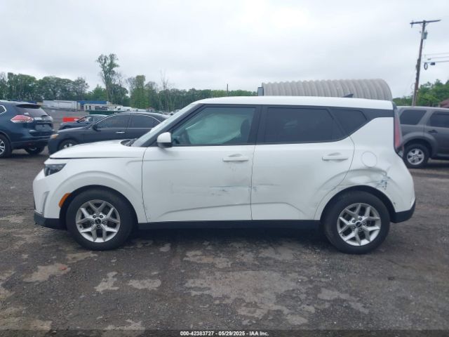 KNDJ23AU7P7875952 KIA SOUL LX