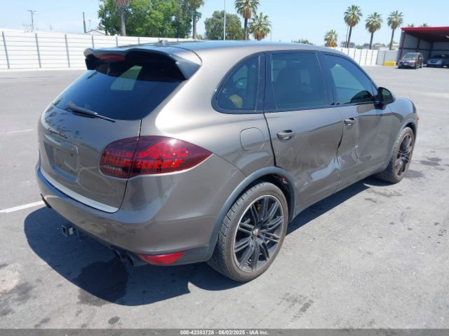 2012 PORSCHE CAYENNE WP1AC2A21CLA82667 Photo 3
