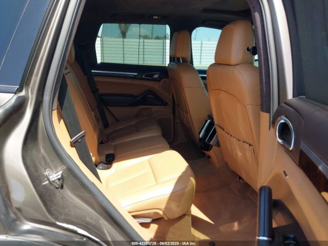 2012 PORSCHE CAYENNE WP1AC2A21CLA82667 Photo 7