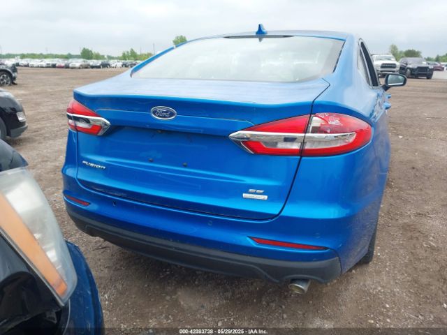 3FA6P0HD1KR166033 Ford FUSION SE