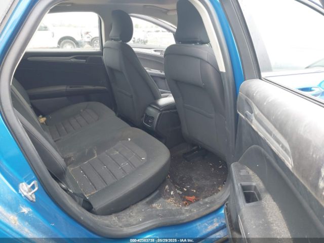 3FA6P0HD1KR166033 Ford FUSION SE