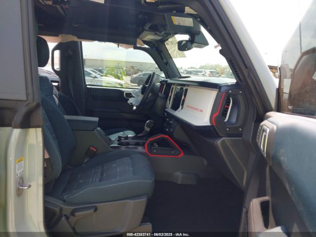 2024 FORD BRONCO 1FMEE4DP6RLA16779 Photo 4