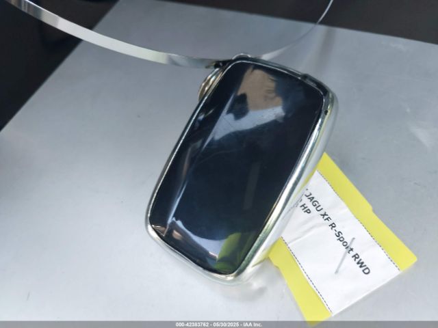2017 JAGUAR XF SAJBF4BV2HCY33480 Photo 10