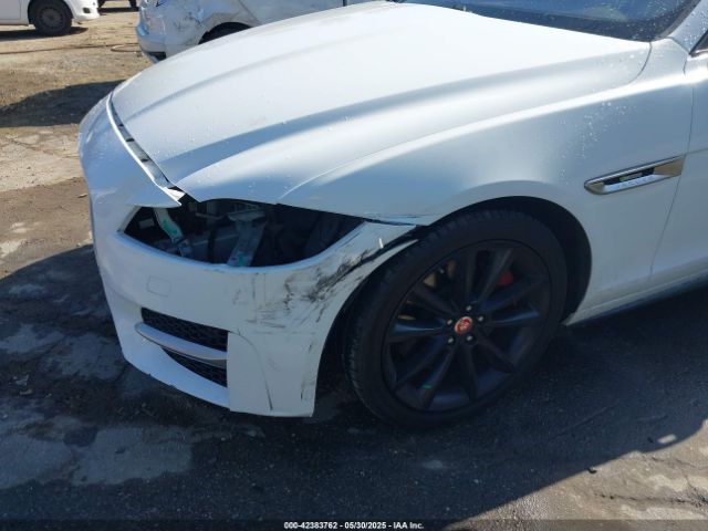 2017 JAGUAR XF SAJBF4BV2HCY33480 Photo 5