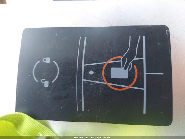 2023 TESLA MODEL Y 7SAYGAEE6PF610721 Photo 10