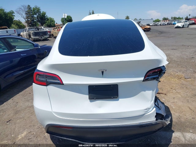 7SAYGAEE6PF610721 Tesla 2023