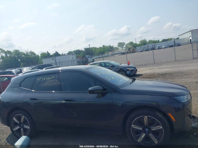 WB523CF06RCR13569 BMW 2024