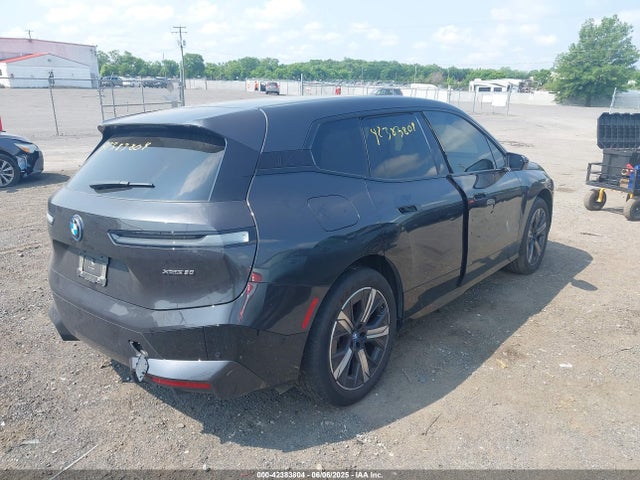 WB523CF06RCR13569 BMW 2024