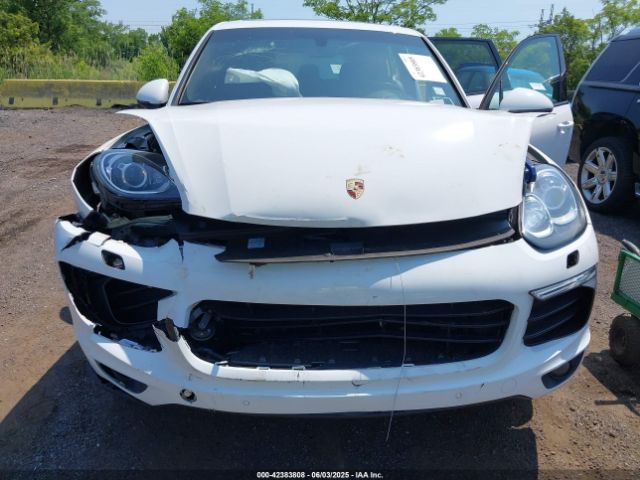 2018 PORSCHE CAYENNE WP1AA2A28JKA02807 Photo 5