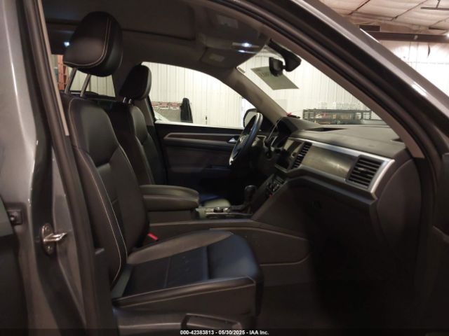 2021 VOLKSWAGEN ATLAS 1V2KR2CA5MC606590 Photo 4