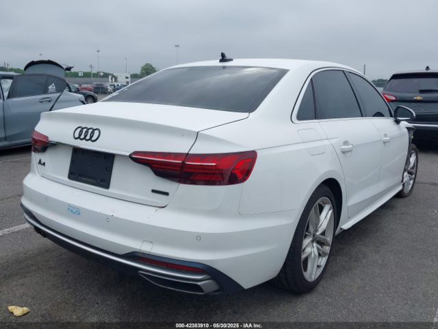 2022 AUDI A4 WAUEAAF49NN008799 Photo 3