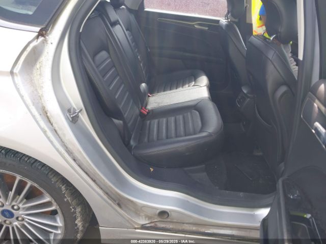 3FA6P0HD0ER118401 Ford FUSION SE