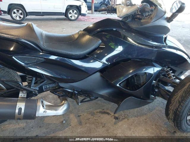 2008 CAN-AM SPYDER ROADSTER 2BXJAWA1X8V003332 Photo 6