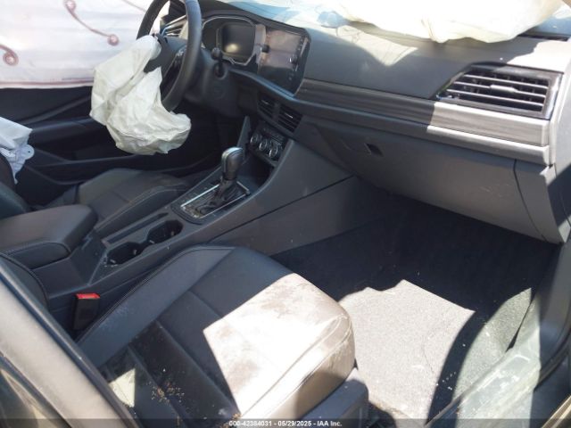 2021 VOLKSWAGEN JETTA 3VWE57BU9MM098736 Photo 4