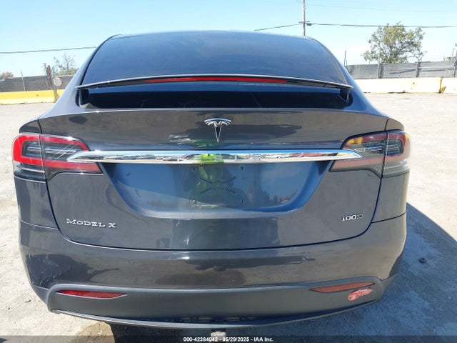 Tesla MODEL X 2017 5YJXCDE2XHF077253 Image 16