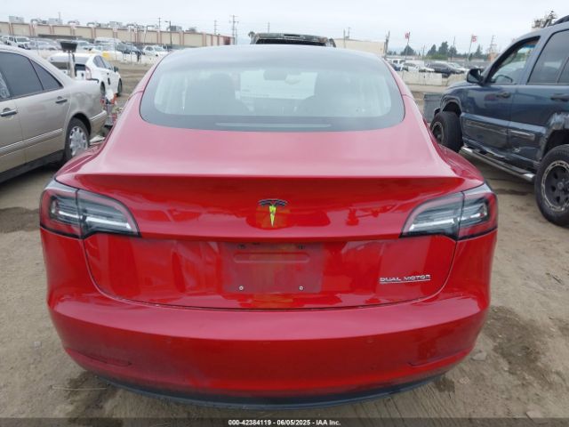 5YJ3E1EBXJF072776 Tesla MODEL 3