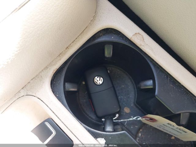 WVGBV3AX9EW527770 Volkswagen Tiguan