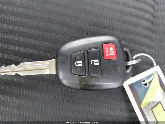 Toyota 2ar-fe 2017 JTMBFREV9HJ152753 Image 11