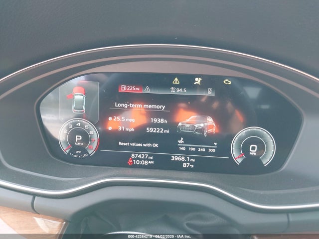WA1BAAFY6M2127820 Audi Q5