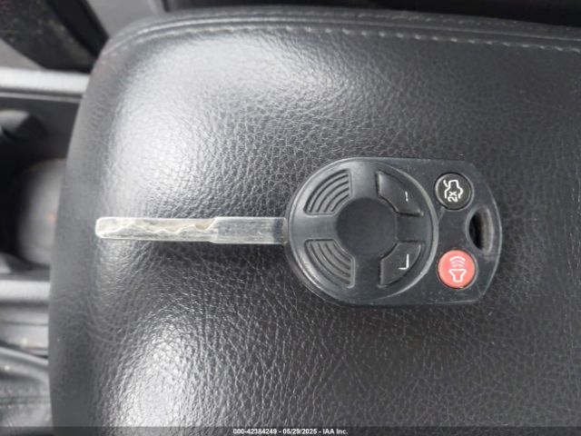 1FADP3F28FL201388 Ford FOCUS SE