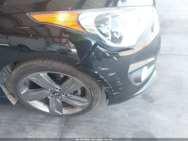KMHTC6AEXFU231812 Hyundai Veloster Turbo