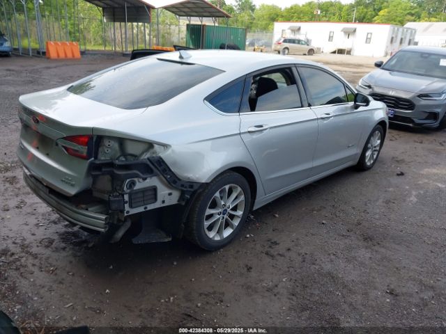 2019 FORD FUSION HYBRID 3FA6P0LU0KR262985 Photo 3