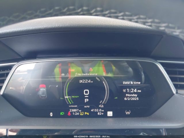 2024 AUDI Q8 E-TRON WA16ABGE3RB005015 Photo 6