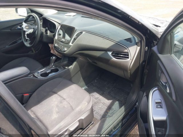 1G1ZC5ST4LF115374 Chevrolet Malibu Fwd 1fl