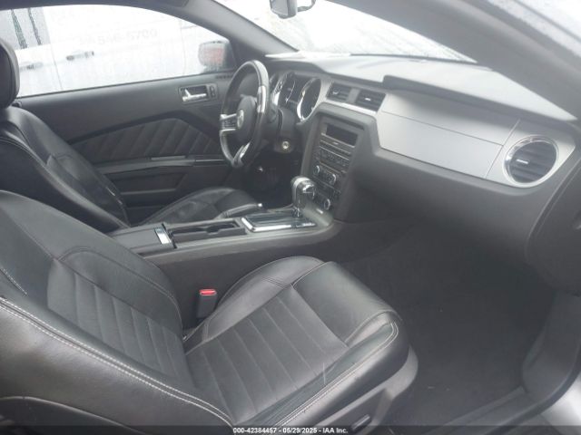 2010 FORD MUSTANG 1ZVBP8AN6A5138124 Photo 4