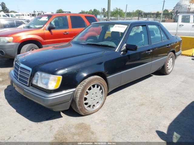 1994 MERCEDES-BENZ E WDBEA32E3RC048390 Photo 1