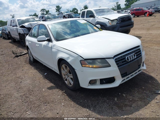 2010 AUDI A4 WAUBFAFL3AN062072 Photo 0