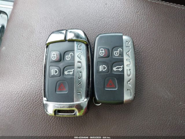 2018 JAGUAR F-PACE SADCM2FV1JA202670 Photo 10