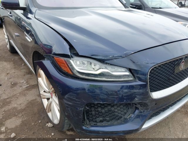 2018 JAGUAR F-PACE SADCM2FV1JA202670 Photo 5